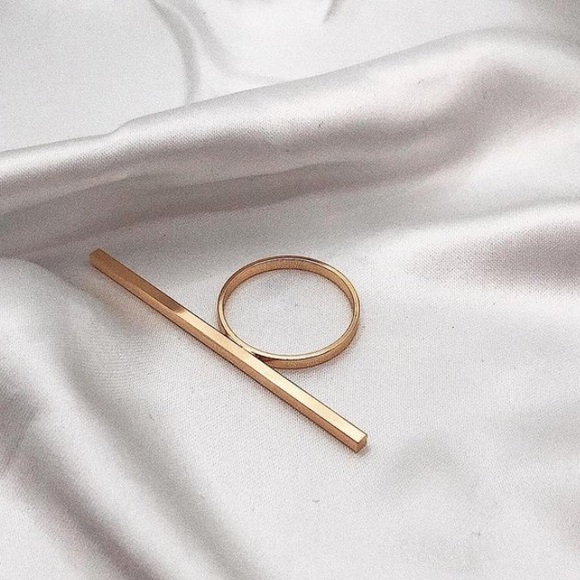 Minimalist Wire Ring Bar Ring - Picture 12 of 13